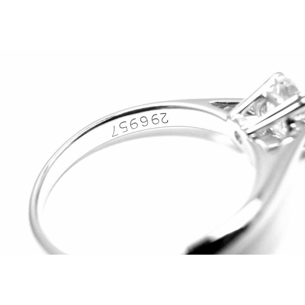 Authentic! Harry Winston Platinum .56ct VVS1/F Diamond Solitaire Engagement Ring - Picture 8 of 11